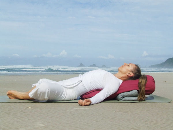 Flo Fenton Flo Fenton - Intouch Yoga Byron Bay
