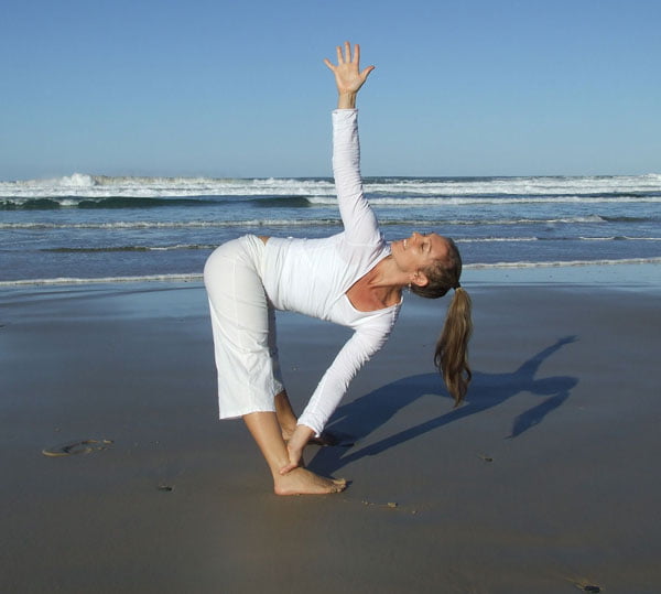 4. Twisted Triangle Flo Fenton Intouch Yoga Byron Bay