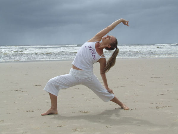 Flo FentonIntouch Yoga Byron Bay Flo Fenton